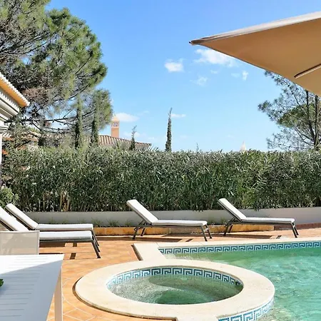 Villa Vale Do Garrao Sleeps 8 With Pool Air Con And Wifi Quinta do Lago